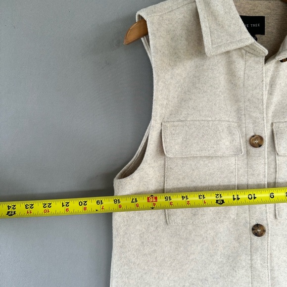 🎉5 for $45🎉  Love  tree vest jacket size S - Picture 5 of 7